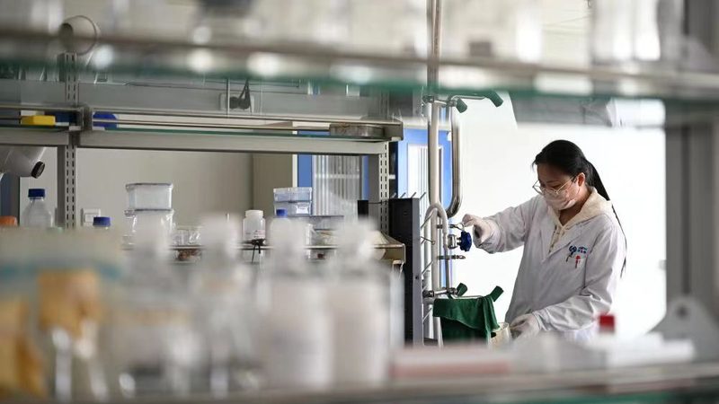 保健品代加工：揭秘其背后的工艺与合规要点
